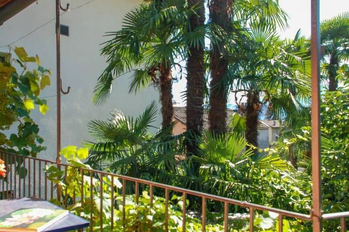 Ferienhaus für 3 Personen, mit Balkon und Garten