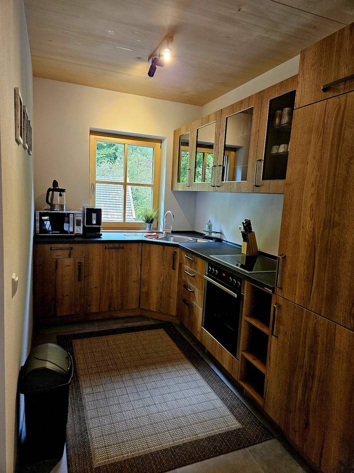 Ganze Ferienwohnung, Ferienwohnung Brandstein inkl. Chiemgaukarte - Ferienwohnung 50qm, Balkon, Küche, Wohnz., Schlafz., max. 2 Pers. in Ruhpolding, Bayerische Alpen