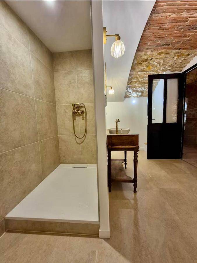 Gîte pour 4 personnes, avec terrasse à Marcigny - 3