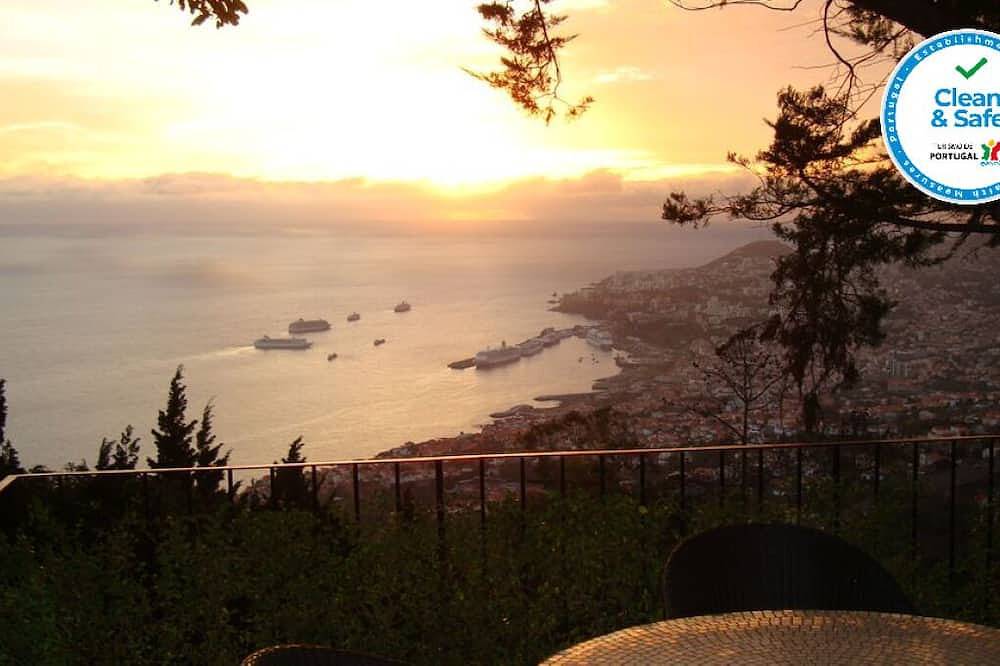Ganze Wohnung, Geräumiges Apartment mit herrlichem Meer- und Bergblick in São Gonçalo, Madeira