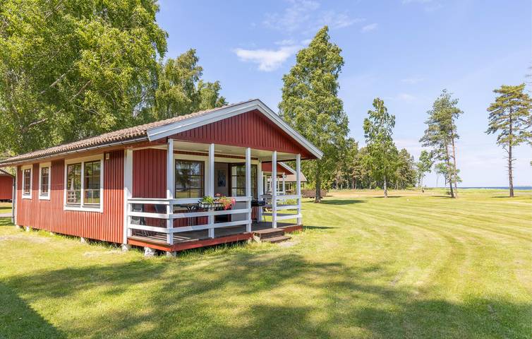 Ferienhaus für 4 Personen, mit Terrasse und Garten in Schweden