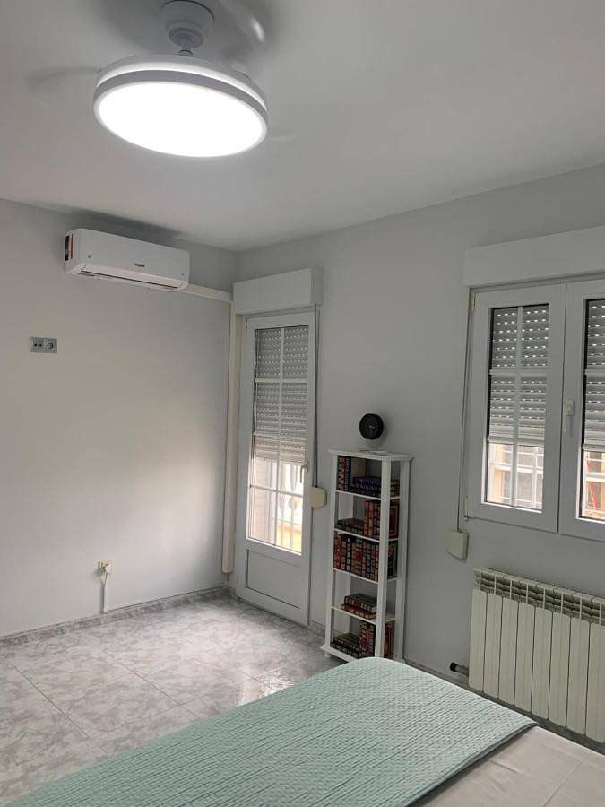 Casa rural para 8 personas, con Balcón además de Terraza y Piscina en Gójar - 2