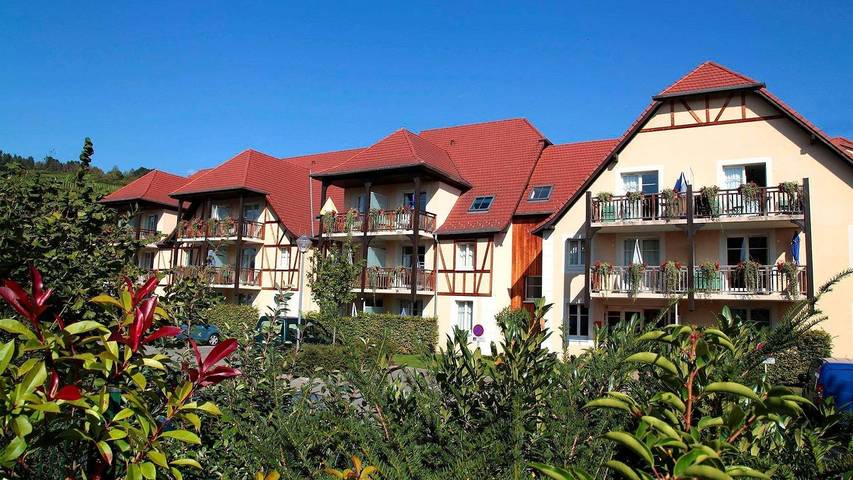 Ferienwohnung für 6 Personen, mit Garten und Pool in Bergheim (Elsass)