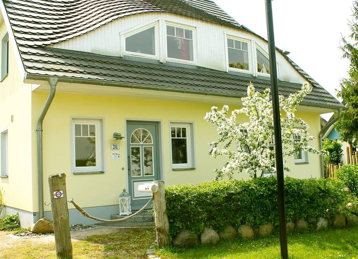 Ferienhaus für 6 Personen, mit Garten in Wieck am Darß