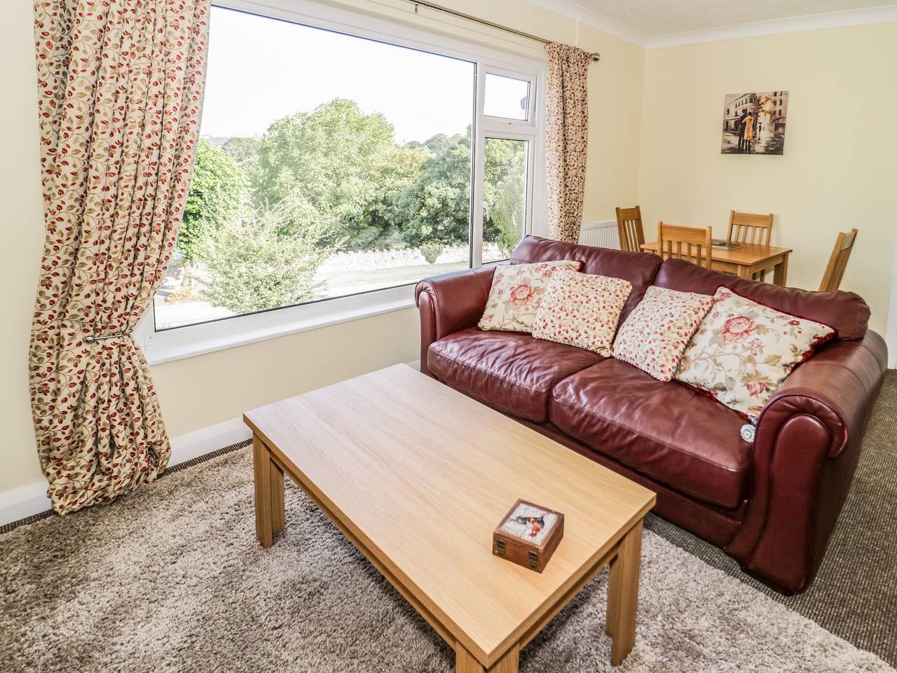 Entire apartment, The Nook 285B in Conwy region