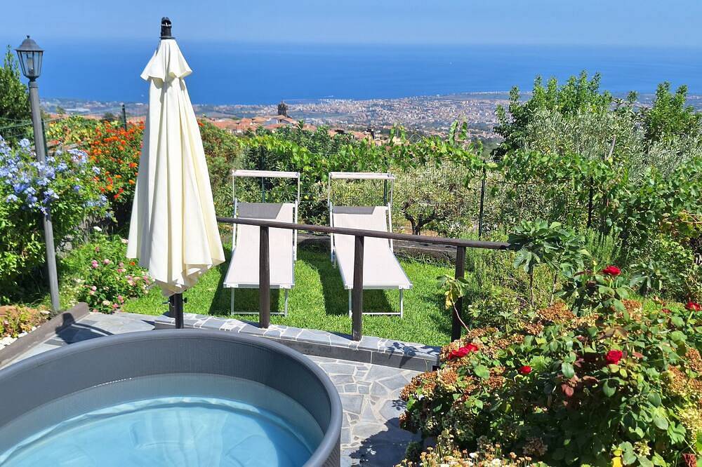 Leopin House open your eyes and fly beyond the sea in Sant'Alfio, Sant'Alfio (Gemeinde)