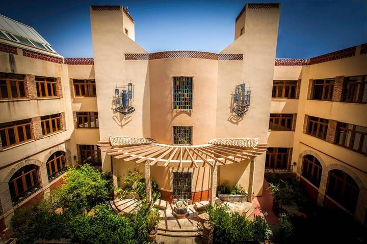 Hotel para 2 personas, con terraza y jardín además de jacuzzi y sauna - 1