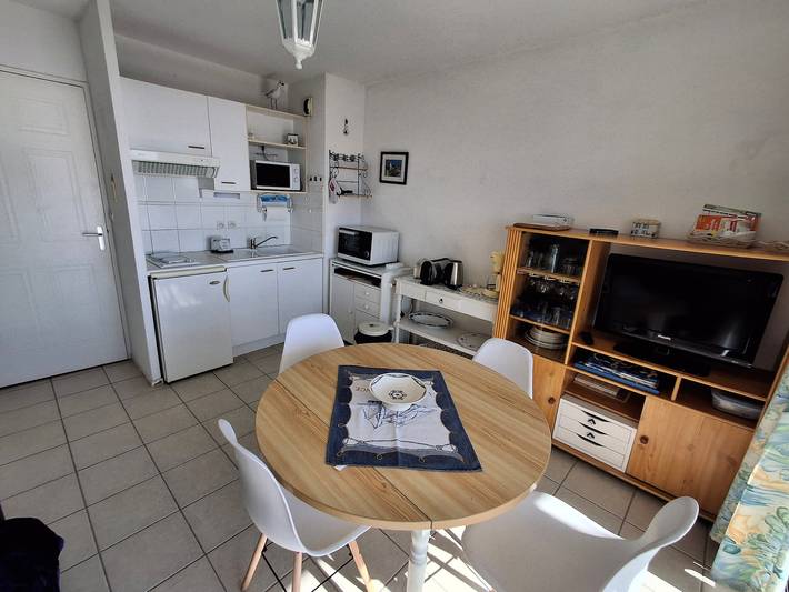 Gîte pour 3 personnes, avec piscine et balcon à Châtelaillon-Plage - 4