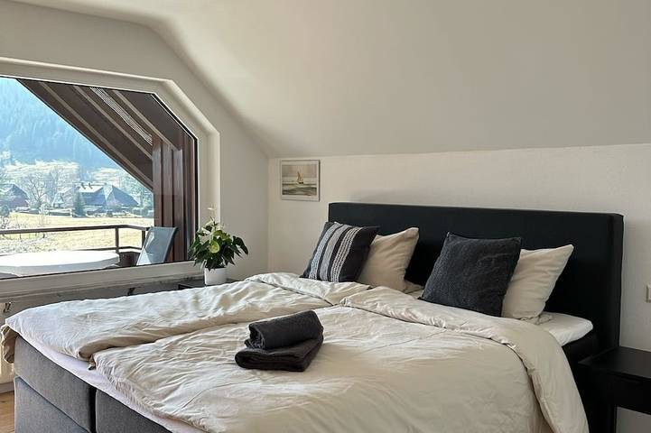 Ferienwohnung für 3 Personen, mit Garten in Menzenschwand - 2