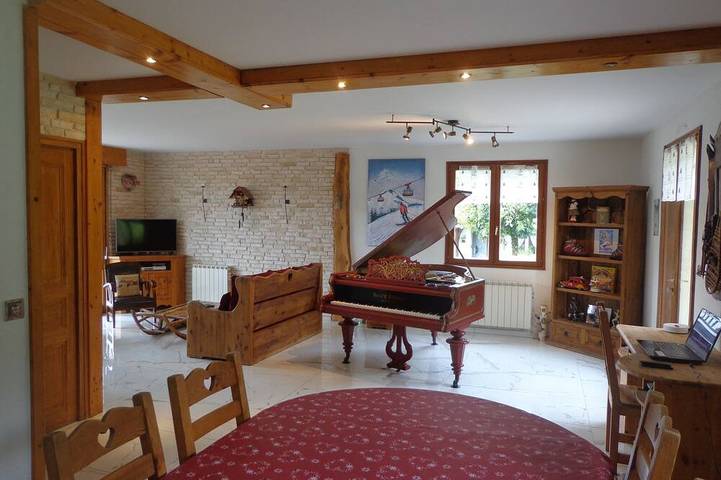 Ferienhaus für 8 Personen, mit Garten und Balkon - 1