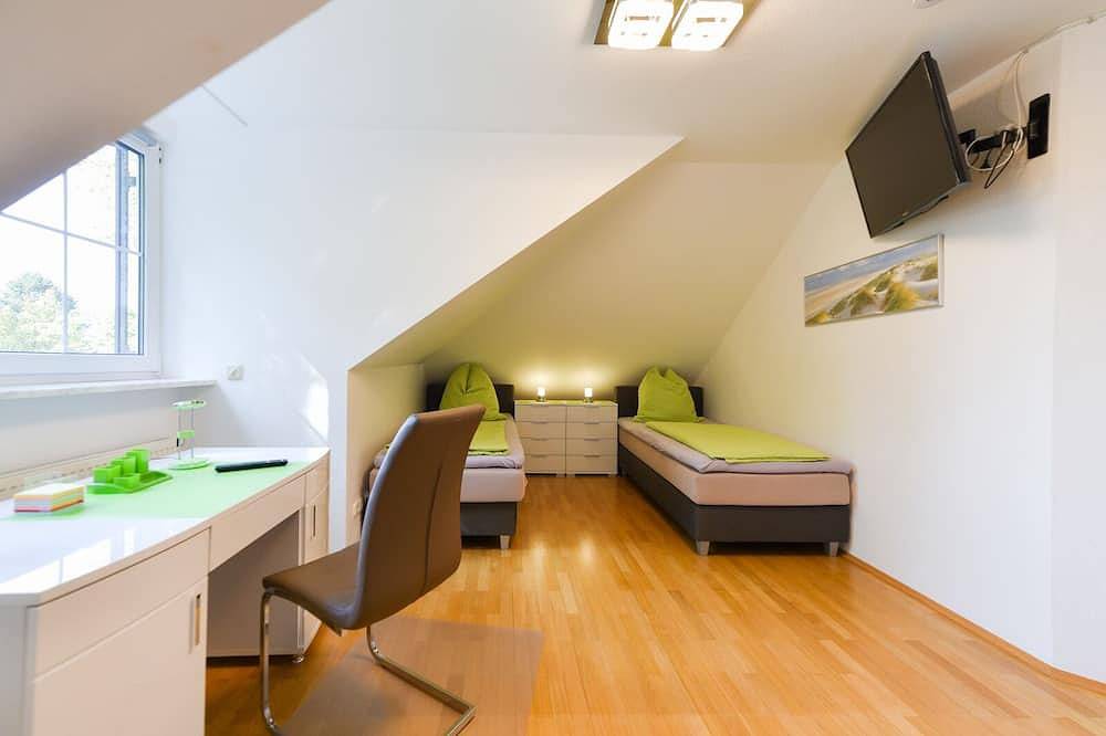 Ganze Wohnung, Modernes wohnen, im Norden Bayreuth`s in Frankenalb