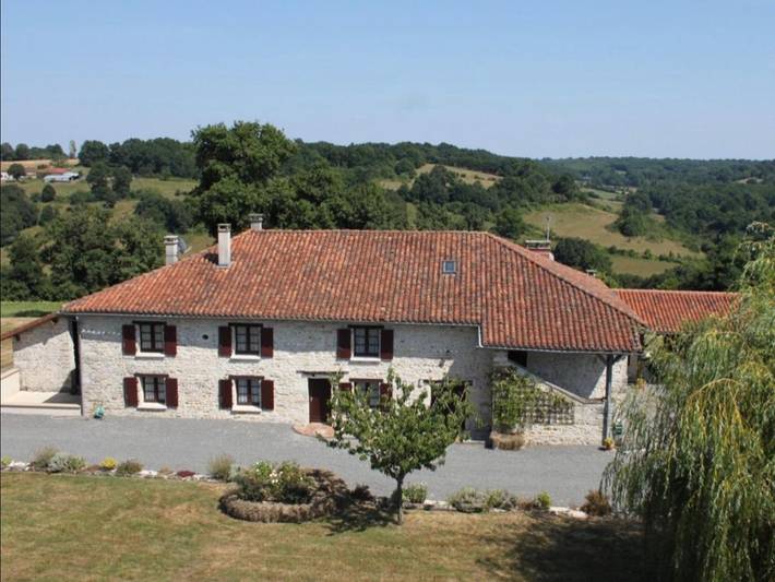 Maison de vacances pour 10 personnes, avec jardin ainsi que jacuzzi et piscine