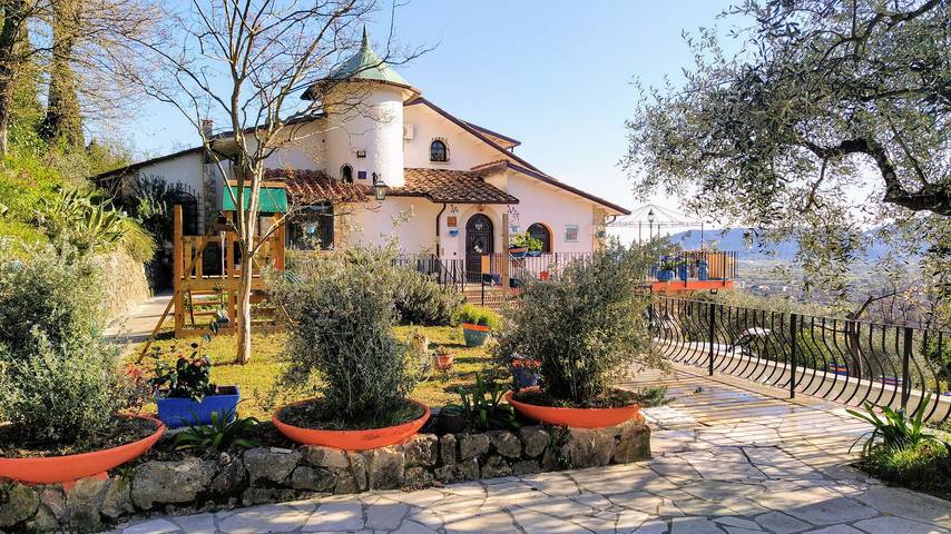 Ferienhaus für 12 Personen in Castelnuovo Magra