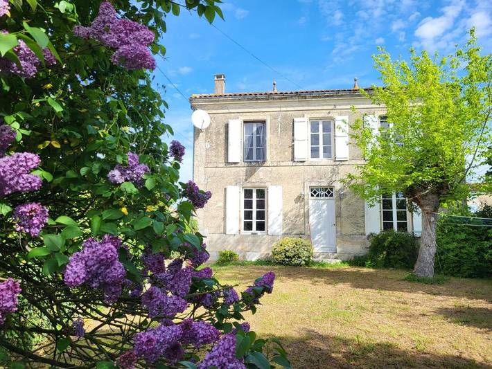 Maison de vacances pour 12 personnes, avec Terrasse et Jardin ainsi que Piscine et Vue