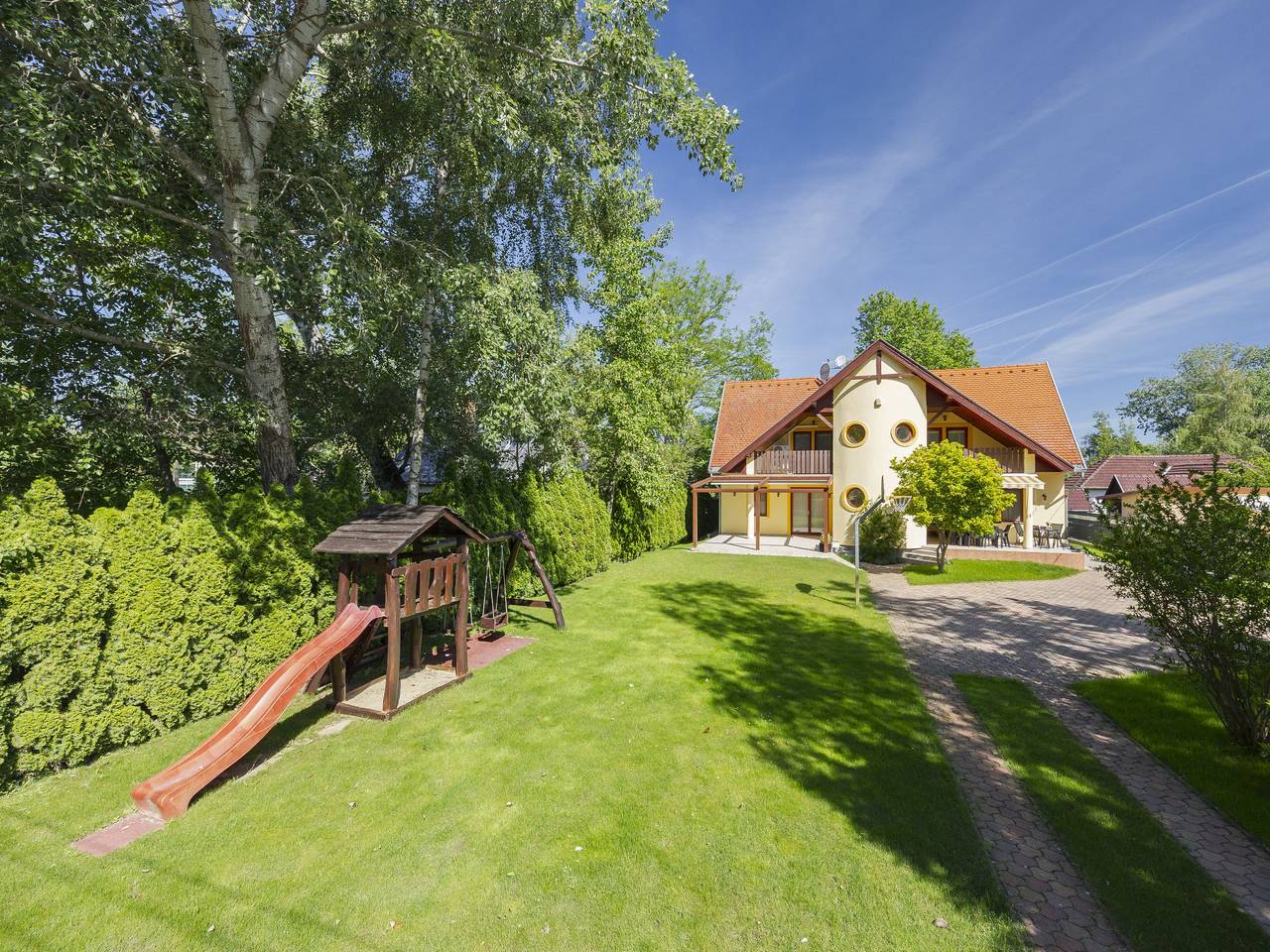 Ganze Wohnung, Jókai in Balatonszarszo, Plattensee Südufer
