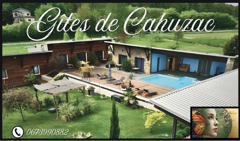 Appartement de vacances pour 2 personnes, avec jacuzzi et piscine ainsi que jardin et sauna