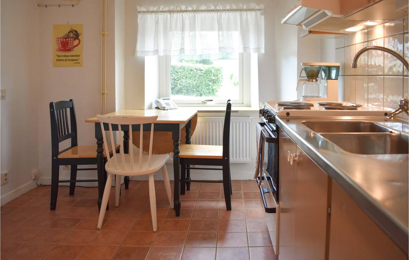 Holiday home for 2 people with garden in Österlen