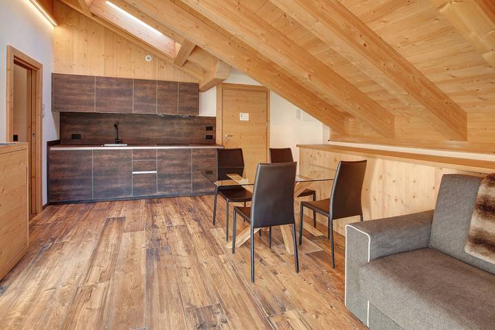 Ganze Wohnung, Ferienwohnung "Baita Emilia e Daniele 13" mit Bergblick, Balkonen und Wlan in Bormio, Bormio Gemeinde