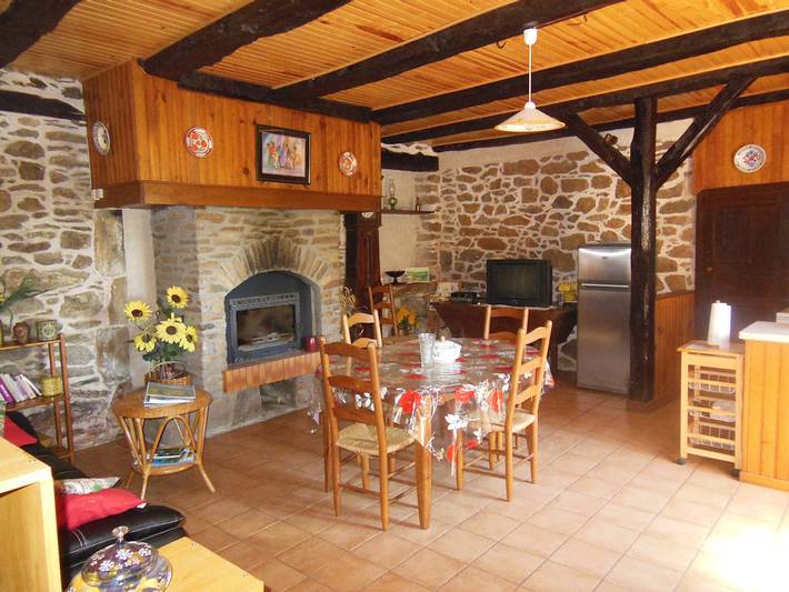 Gîte pour 2 personnes, avec jardin, animaux acceptés dans l' Aveyron - 4