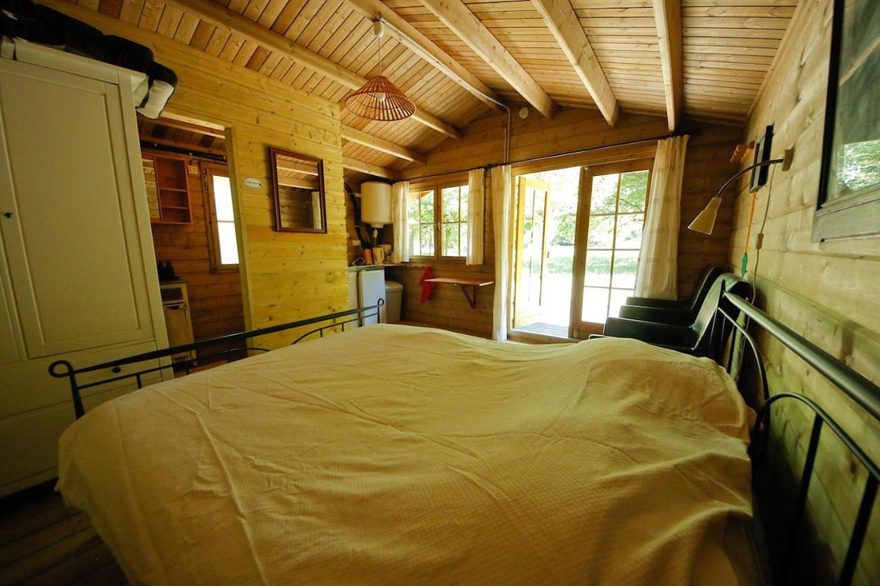 Chalet in Saint-Plaisir, Allier