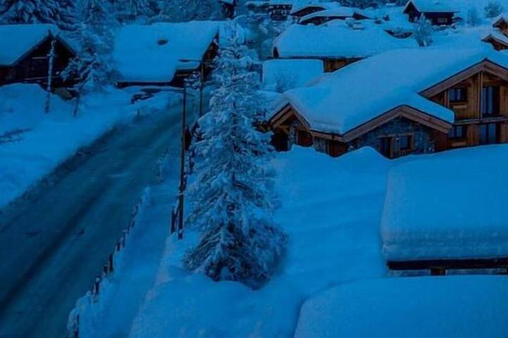 Chalet pour 9 personnes, avec jardin et jacuzzi, animaux acceptés à Avoriaz