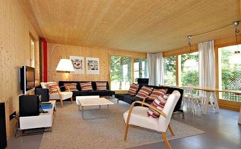 Hütte für 8 Personen, mit Garten und Terrasse in Davos