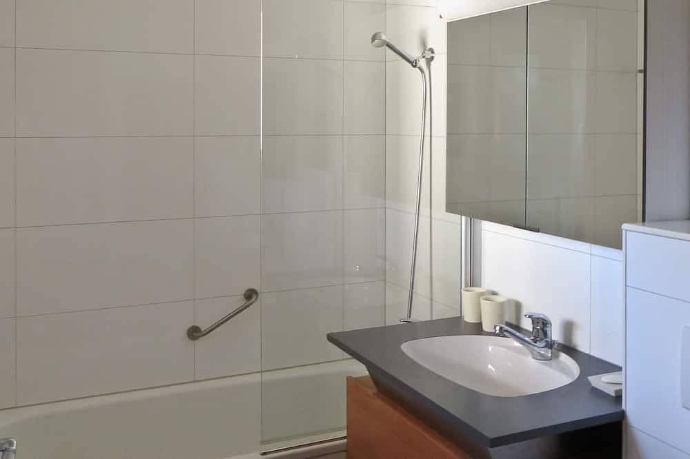 Ganze Wohnung, Sonnige, komfortable Ferienwohung mit Matterhornsicht in Zermatt, Walliser Alpen