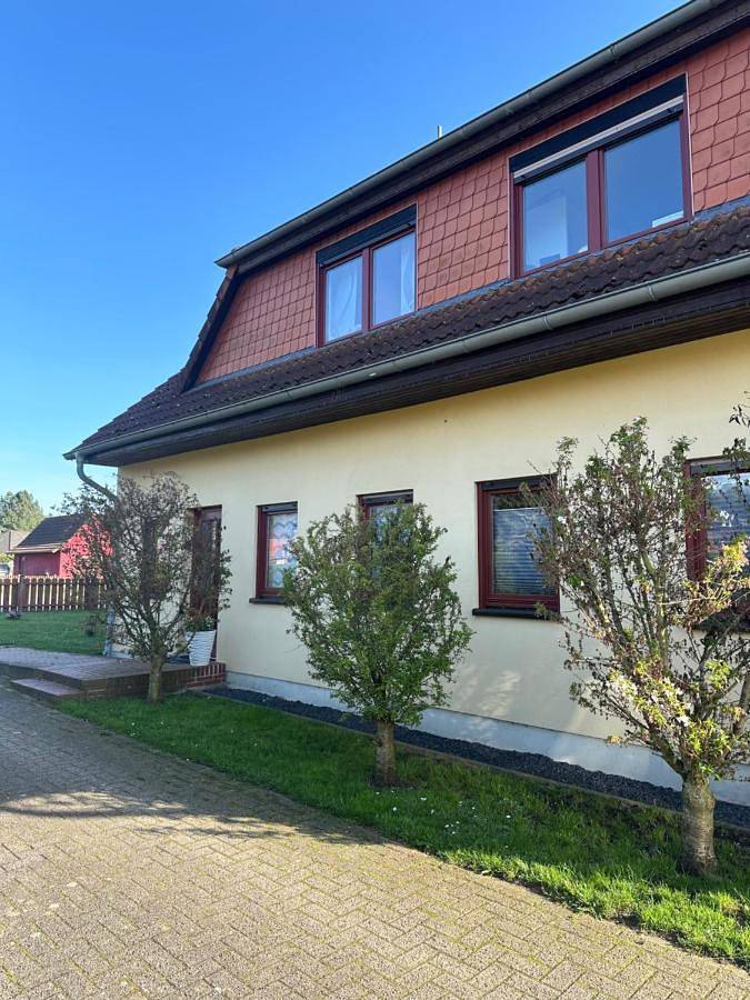 Ganze Wohnung, Zum Käutzchen 120qm Ferienhaus 8 Personen 4 Schlafzimmer in Nossentiner Hütte, Naturpark Nossentiner/Schwinzer Heide