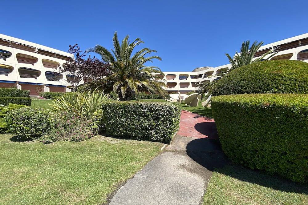 Apartamento entero, Studio 29 M2 vue Mer Avec Piscine in Port Camargue, Le Grau-du-Roi