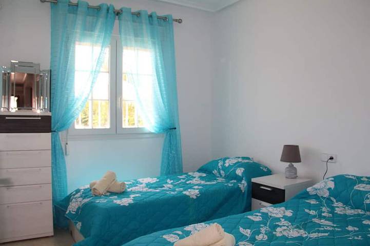 Appartement entier, Luxury 2 Bed 2 Bath Private Solarium Apt Las Violetas, Villamartin in Villamartín (Orihuela), Orihuela