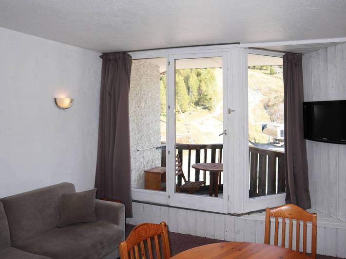 Gîte pour 4 personnes, avec balcon dans Office De Tourisme Des Orres