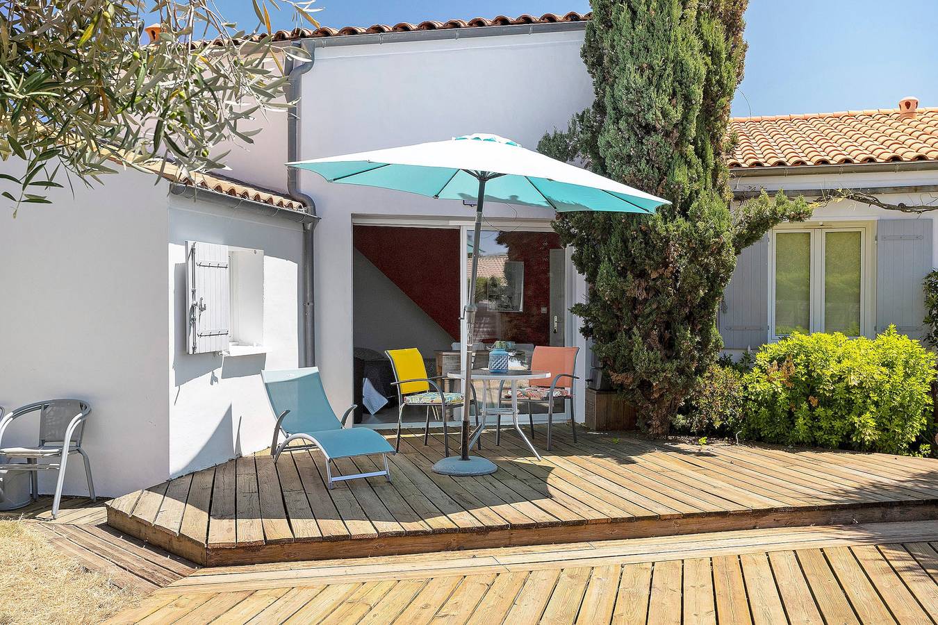 Chambre d'hôtes « Cordouan » avec terrasse privée, jardin commun et Wi-Fi in L'Houmeau, Région de La Rochelle