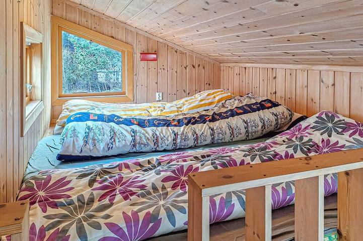 Gorgeous home in Snillfjord with Wifi in Snillfjord