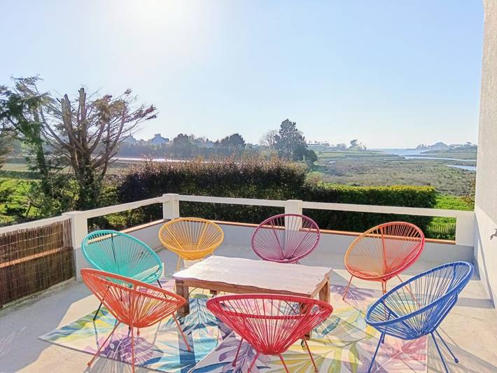 Gîte pour 12 personnes, avec jardin et terrasse, animaux acceptés à Guissény - 3