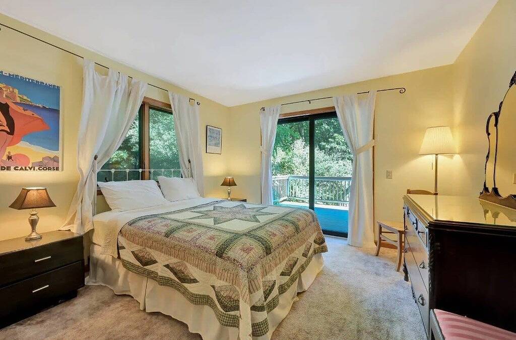 Meadowood Manor by Rovetravel | 6Br Outdoor Spaces in Noyack, Hamptons