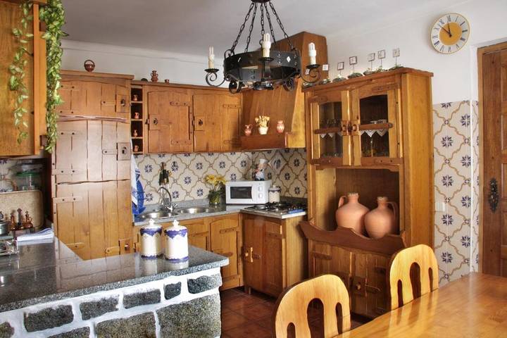 Maison de campagne pour 3 personnes, avec bassin pour enfant et balcon à Lousã - 2