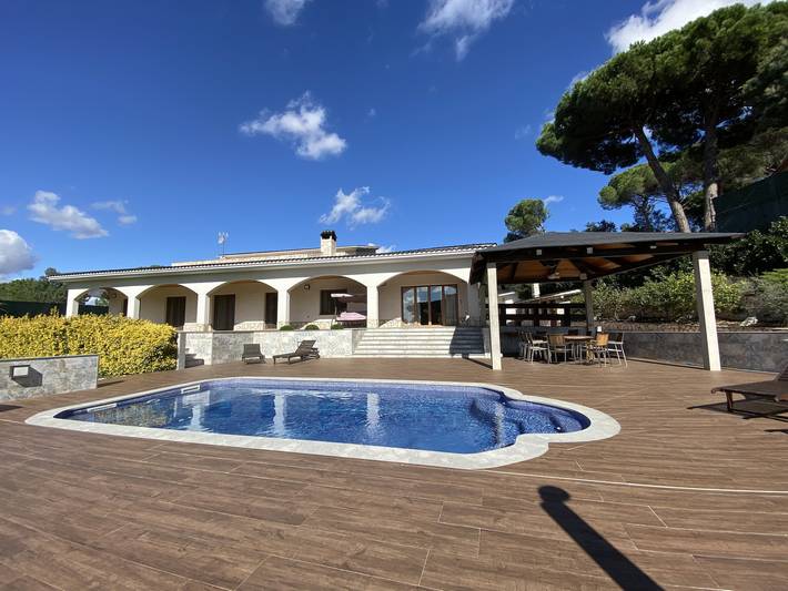 Casa rural para 12 personas, con jardín y terraza en Tordera - 2