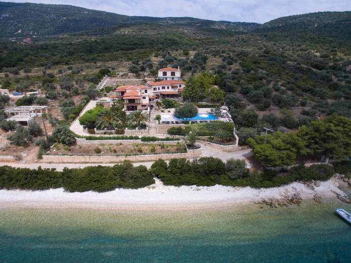 Location de vacances pour 6 personnes, avec jardin et piscine dans Alonissos - 2