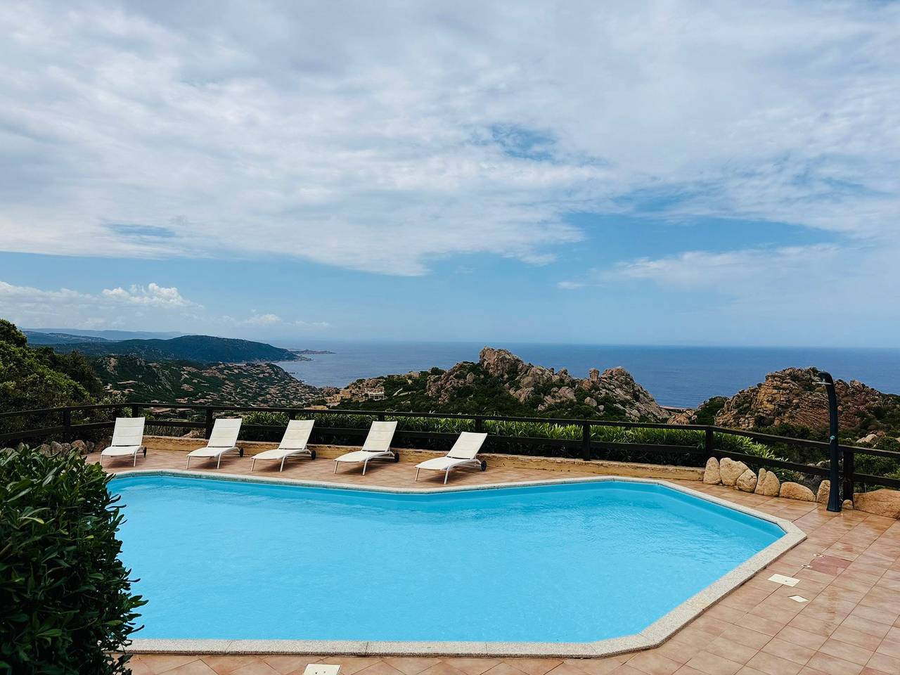 Villa 'Blue Horizon- Costa Paradiso' con vista mare, Wi-Fi e aria condizionata in Costa Paradiso, Trinità d'Agultu e Vignola