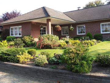 Ferienwohnung für 3 Personen, mit Terrasse und Garten in Silberstedt