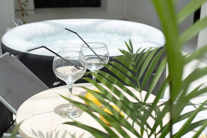 Ganzes Studio, Geräumiges, helles Loft im rustikalen Stil im Stadtzentrum – ideal für Gruppen in Arrecife Centro, Arrecife