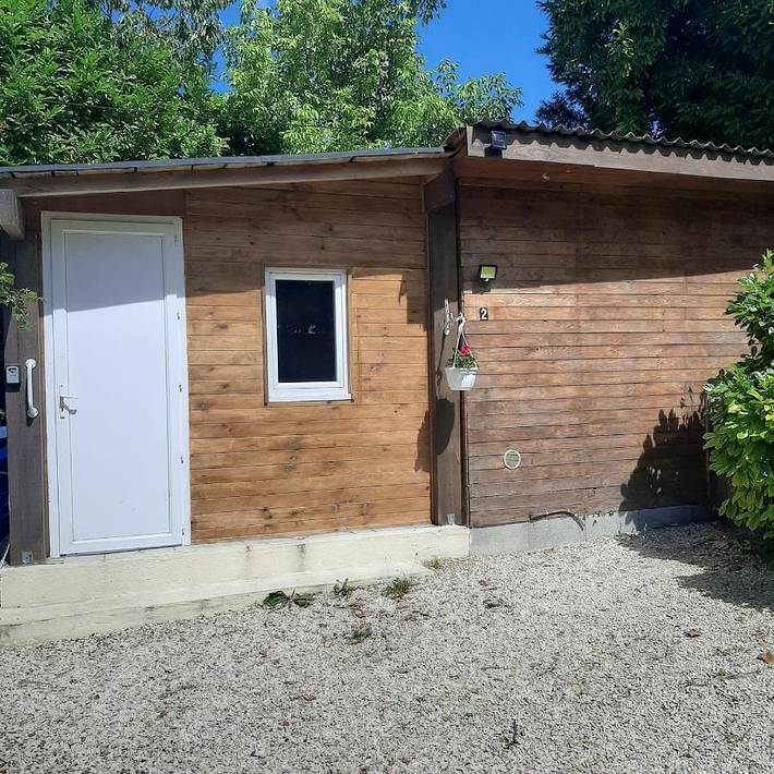 Gîte pour 3 personnes, avec Jardin et Vue à Bouteilles-Saint-Sébastien