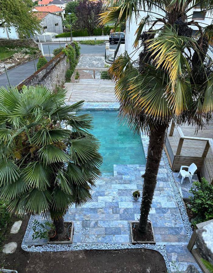 Maison de vacances pour 11 personnes, avec Balcon et Terrasse ainsi que Jardin et Piscine à Les Epesses
