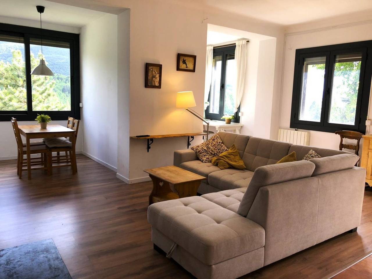 Townhouse 2 rooms 400m² Garden, Lake Views, Fireplace & 7 Pax in Osséja, Parc naturel régional des Pyrénées catalanes