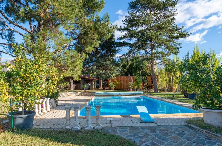 Gîte pour 2 personnes, avec piscine ainsi que jardin et terrasse à Prades - 3