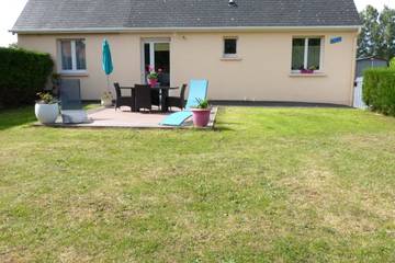 Gîte pour 4 personnes, avec jardin et terrasse à Gouville-sur-Mer