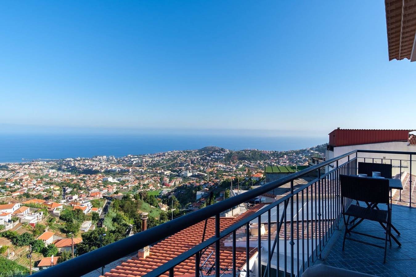 Guestready - Peaceful Retreat with Private Terrace in Santo António (Madeira), Isla de Madeira