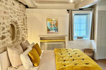 Gîte pour 4 personnes, avec jardin et terrasse à Venasque