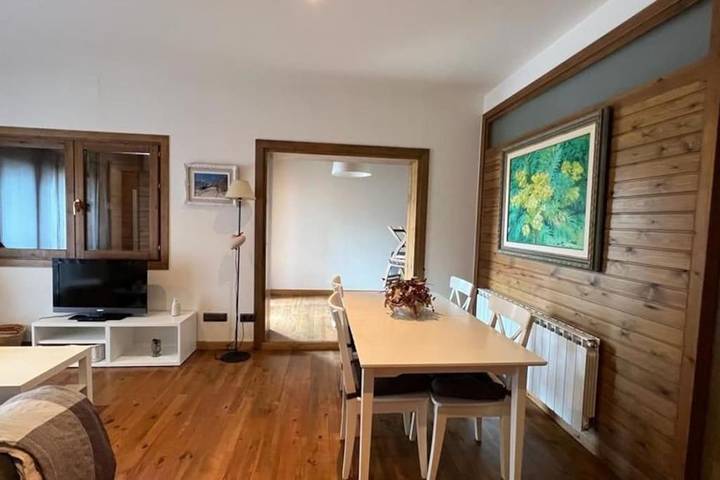 Gîte pour 6 personnes, avec jardin et terrasse à Llívia - 2