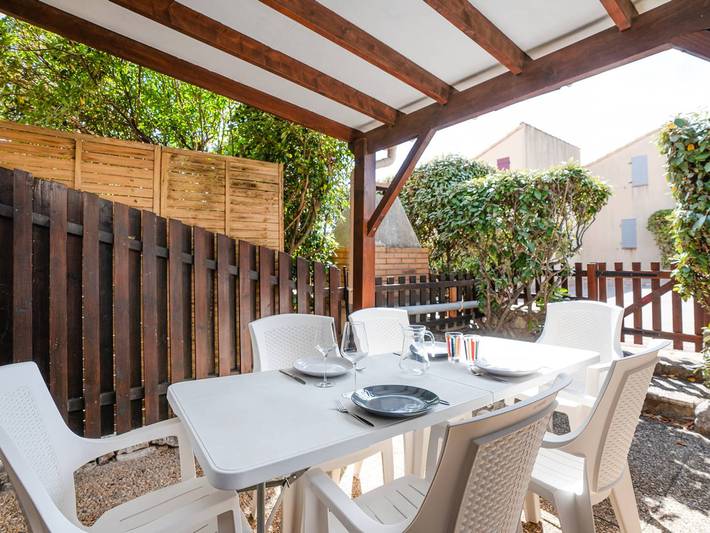 Studio pour 4 personnes, avec terrasse et piscine à Fleury